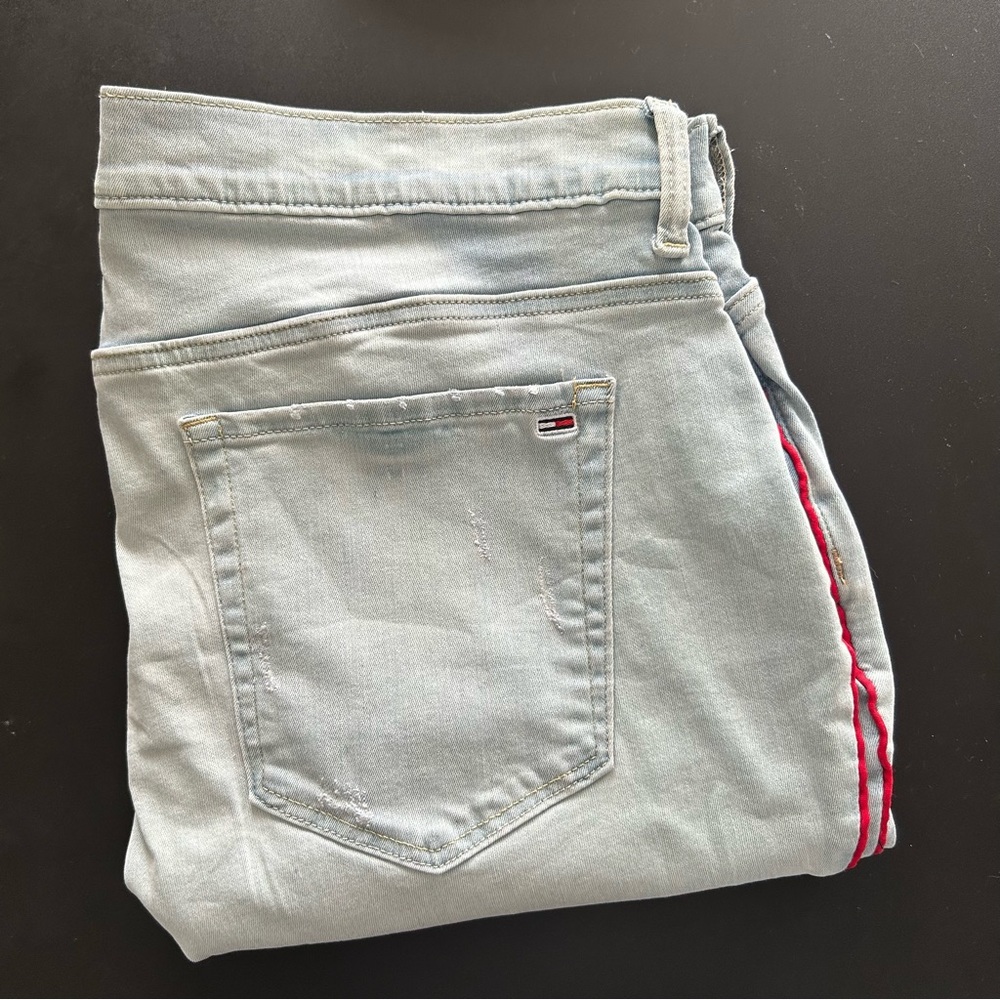 TH women’s skinny jeans